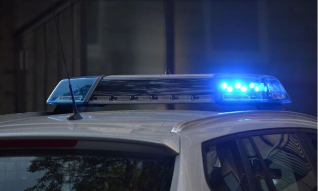 Após término, homem atropela a ex e decepa nariz do novo namorado dela