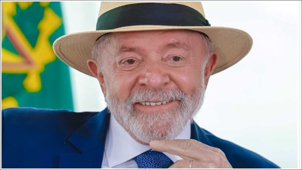 Lula critica Trump em reunião com Putin no Kremlin