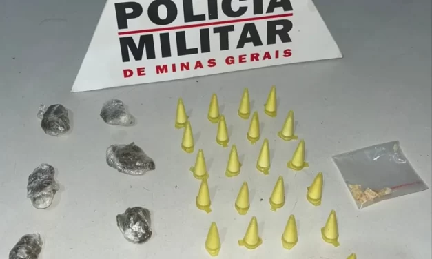 PM apreende drogas escondidas em barranco durante operação em Cláudio