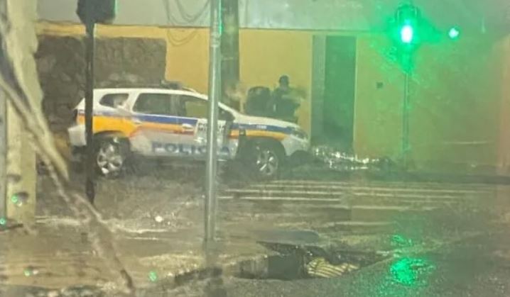 Homem é encontrado morto em via pública de Passos