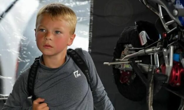 Piloto holandês de 7 anos morre após sofrer acidente de moto durante treino