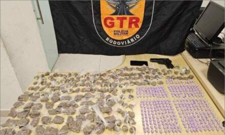 Homem é preso por tráfico de cocaína e maconha durante viagem de ônibus