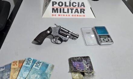 Arcos: Polícia Militar prende dupla por tráfico de drogas e posse ilegal de arma de fogo