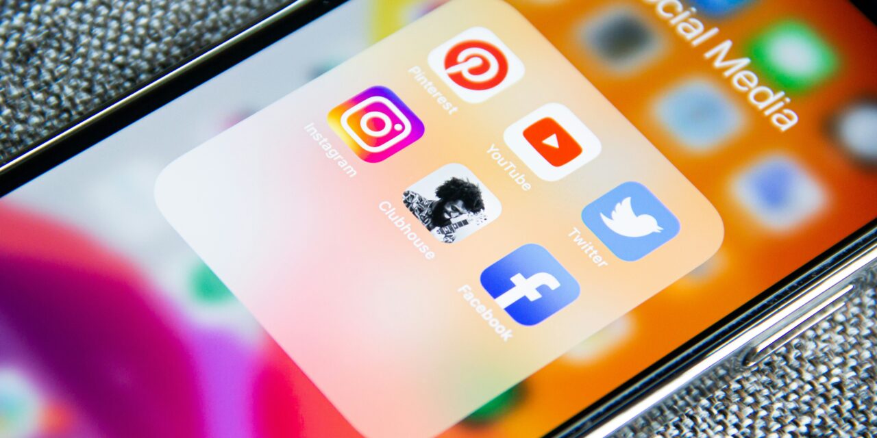 Governo prepara projetos de lei para regular plataformas digitais