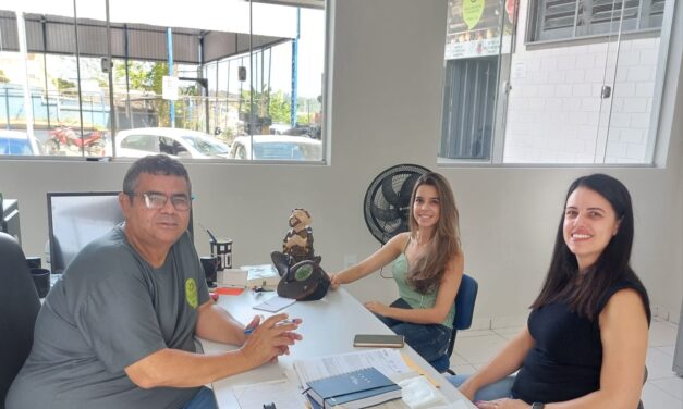 Diretoria de Políticas Rurais realiza reunião com produtores de queijo registrados no SIM