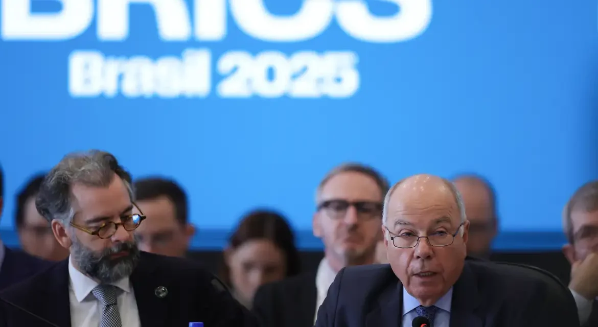 Brics deve promover nova ordem mundial, defende chanceler brasileiro