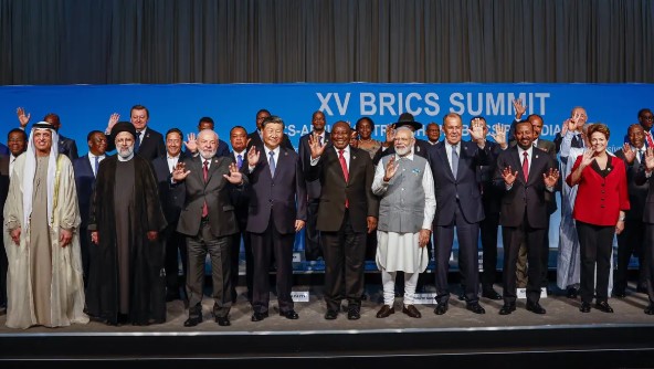 Após ofensiva de Trump, Brasil reforça uso de moeda local no Brics