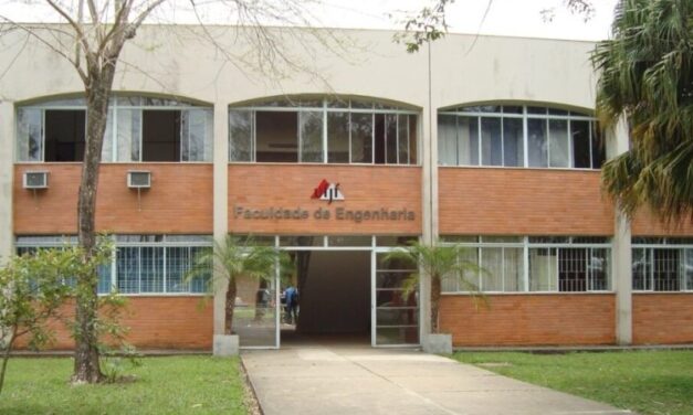 Infestação de pulgas suspende aulas em JF  
