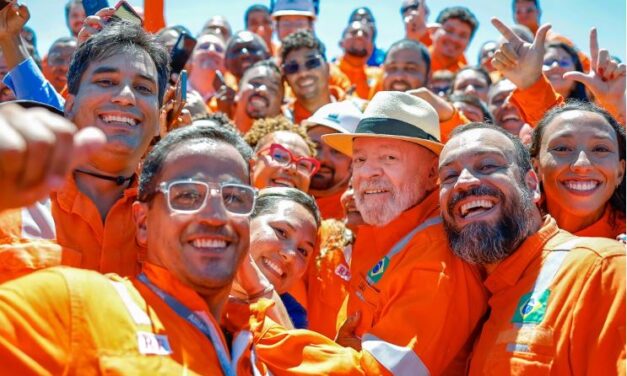 Lula culpa postos e Estados por aumento nos preços dos combustíveis