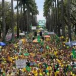 Manifestação convocada por Bolsonaro em prol da anistia ocorre nesta quarta-feira em Brasília