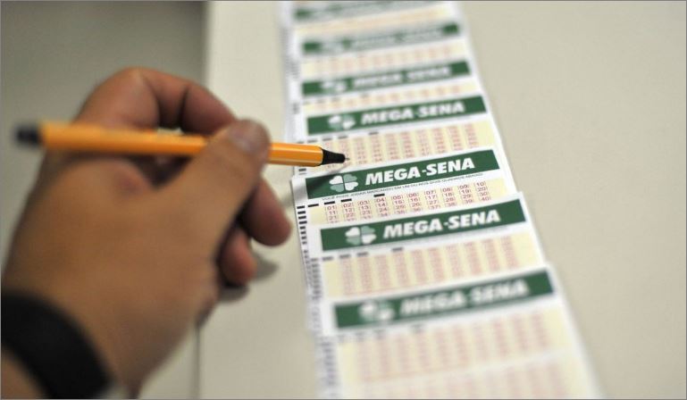 Três apostas de Minas ‘batem na trave’ e acertam a quina da Mega-Sena