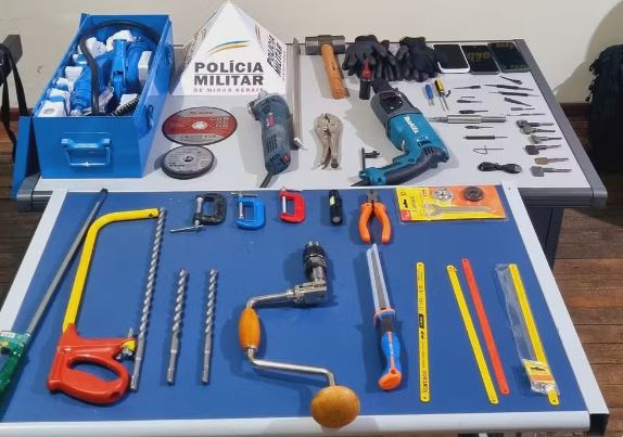 Cinco pessoas suspeitas de planejarem furto a uma joalheria são presas em Poços de Caldas