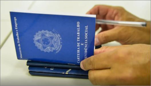 Salário do trabalhador é acima da média em 8 estados e no DF