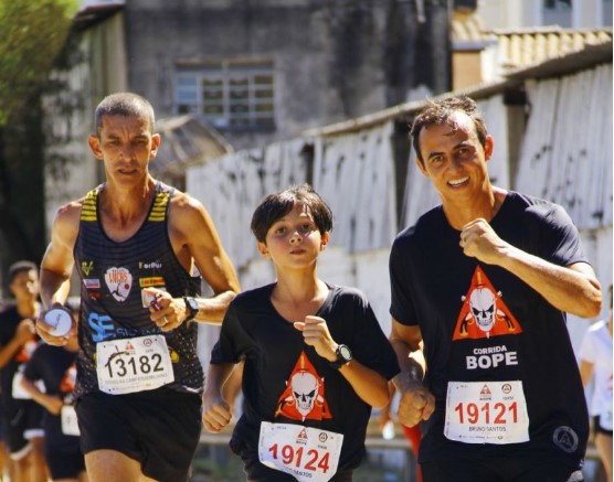 Jovem formiguense brilha em corrida do BOPE e conquista 1º lugar na sua faixa etária