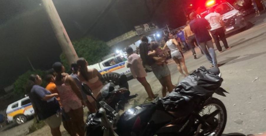 Tiroteio em deixa dois mortos e três feridos em Divinópolis