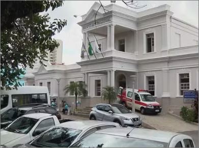 Criança de 3 anos que foi espancada tem morte cerebral após passar por cirurgia no Hospital Regional, em Varginha