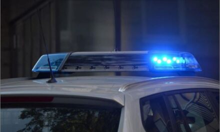 Suspeito de roubar carro morre após troca de tiros com a PM na Grande BH