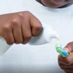 Anvisa volta a proibir venda de linha de creme dental Colgate Total Clean Mint; entenda o que mudou