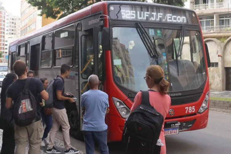 Estudantes de JF com passe livre  