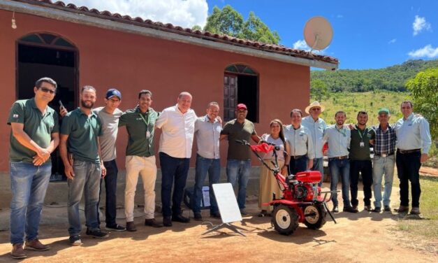Produtores rurais de Padre Paraíso recebem prêmio nacional  