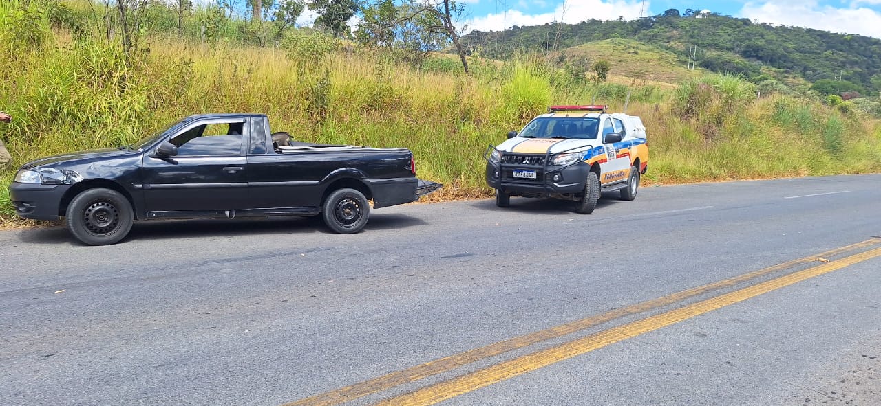 Polícia Militar Rodoviária prende suspeito com drogas em Pedra do Indaiá