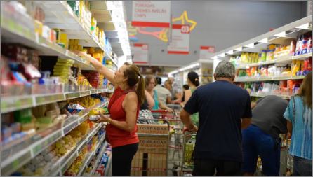 Mercado reduz previsão para expansão da economia em 2025