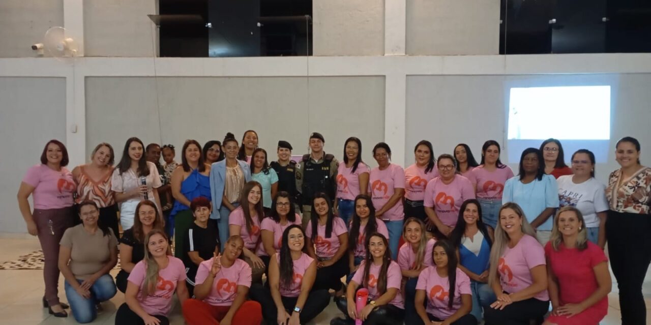 Polícia Militar realiza ações de proteção à mulher em Formiga