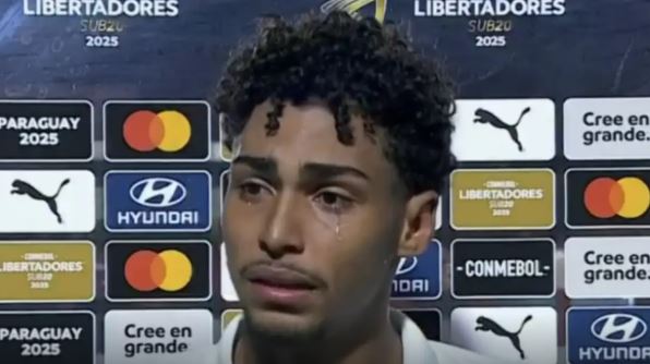 Jogador do Palmeiras é vítima de racismo em competição da Conmebol