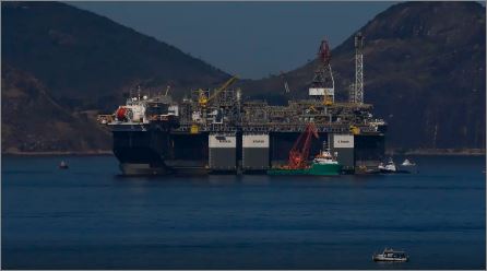 Transpetro contrata nove navios para descarregar óleo de plataformas
