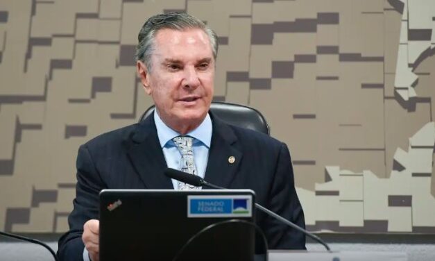 Collor ficará em ala especial de presídio em Maceió