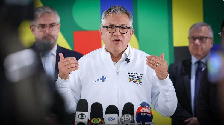 Parceria com setor privado quer reduzir tempo de espera no SUS