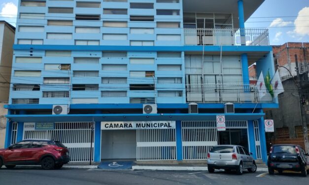 Câmara de Formiga propõe reduzir custos com diárias de viagem