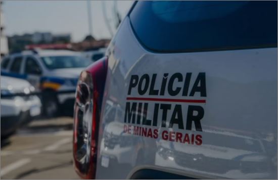 Mulher dopa, mata, arranca órgão genital e ateia fogo em namorado após ele ‘alisar’ filha dela em BH