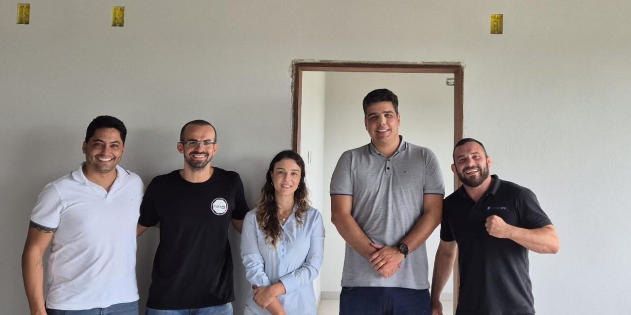 Instituto Tatame do bem recebe visita do vereador Thiago Pinheiro