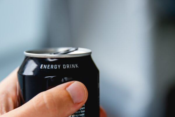 Estudo: taurina, comum em energéticos, aumenta células cancerígenas