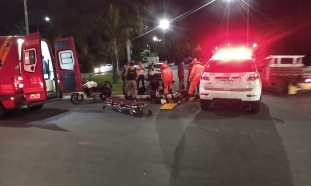 Colisão entre motocicletas deixa dois feridos no Centro de Formiga