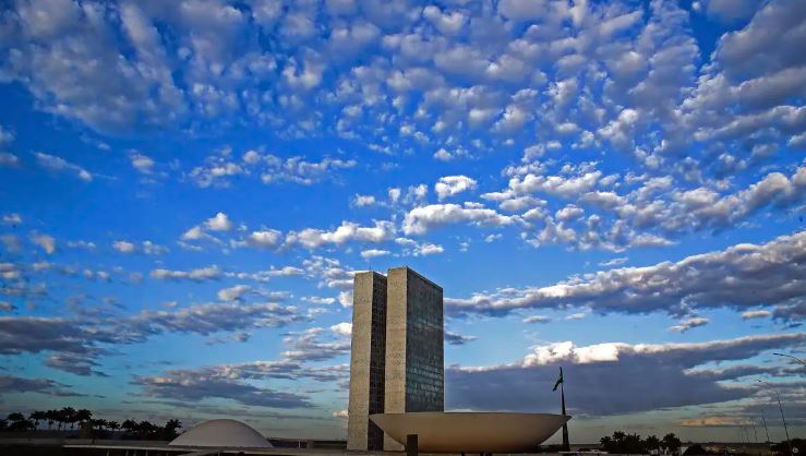 Alcolumbre marca para 17 de junho leitura do pedido para CPI do INSS