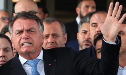 Contrariando recomendação médica, Bolsonaro diz que ‘vai tentar’ ir à manifestação pró-anistia