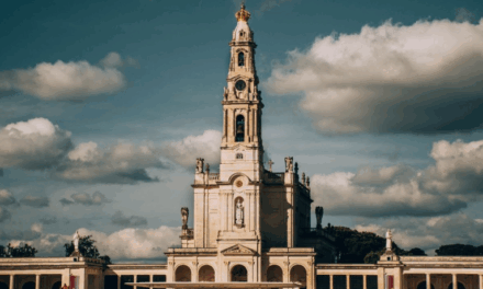 13 de maio; dia de Nossa Senhora de Fátima