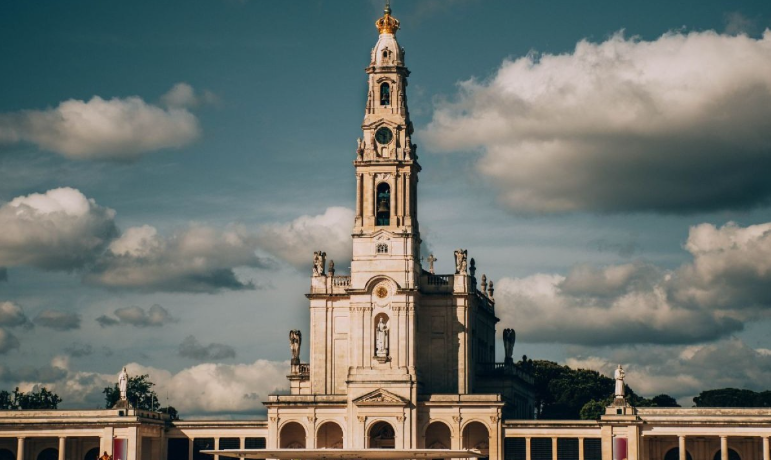 13 de maio; dia de Nossa Senhora de Fátima