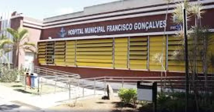 Suspeitos deixam homem já morto em hospital da Grande BH e fogem