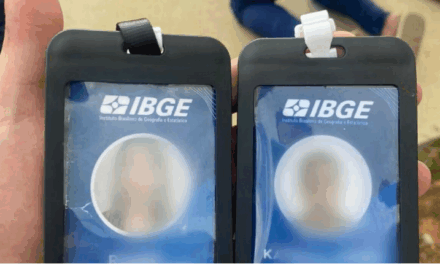 PM prende dupla que se passava por funcionários do IBGE para aplicar golpes em idosos