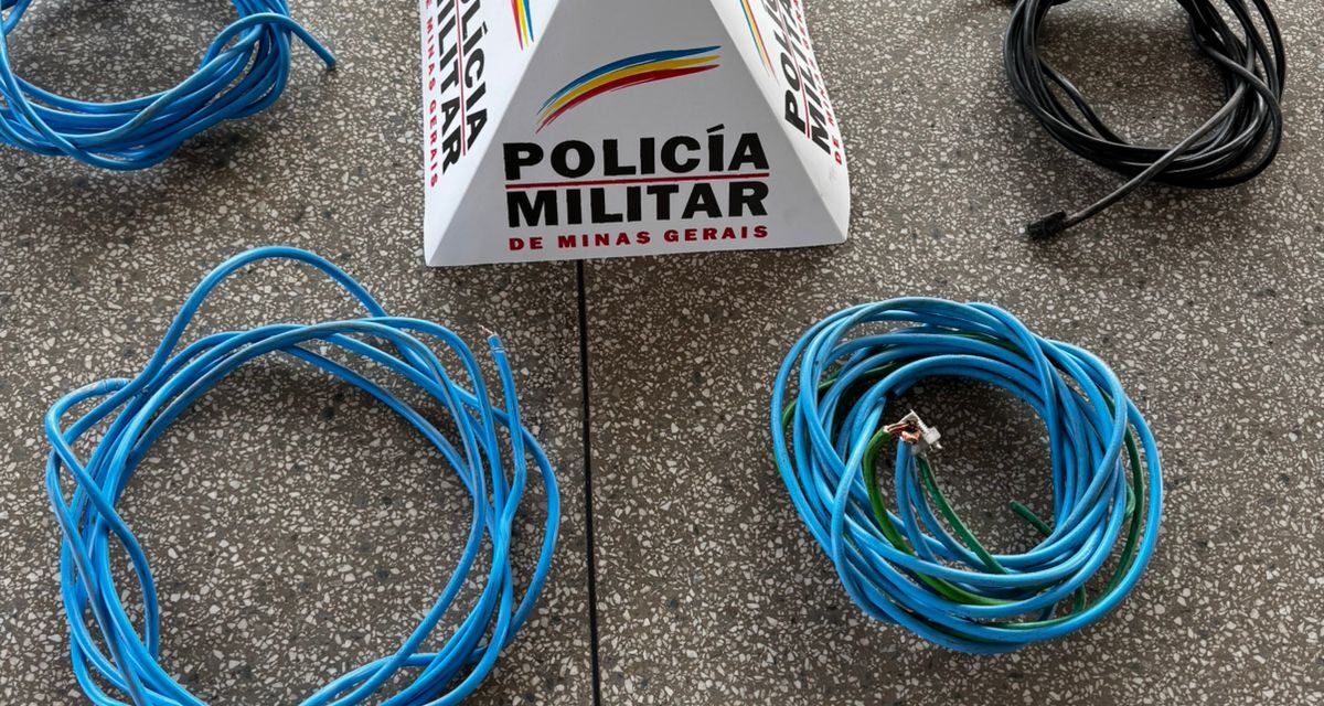 Homem é preso após furtar fios elétricos de obra em Carmo do Cajuru