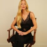 Marina Ruy Barbosa causa alvoroço ao abandonar o ruivo pela primeira vez e surgir loira