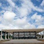 Moraes vota por Zambelli pegar 10 anos de prisão por invasão ao CNJ