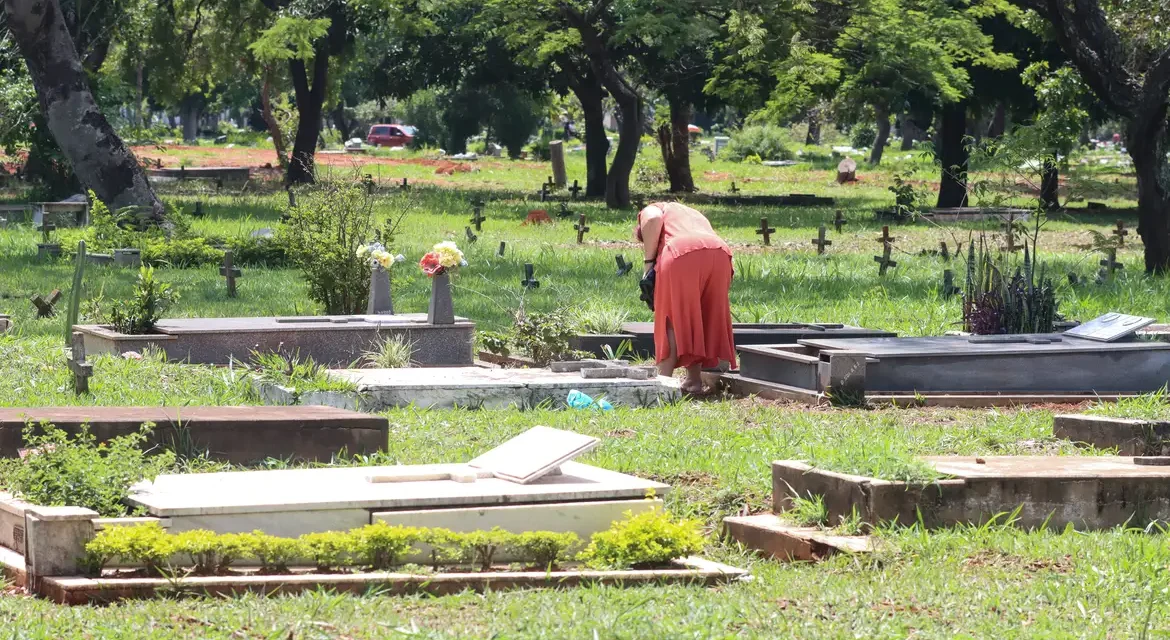 Taxa de homicídio cai, mas violência matou 45,7 mil no Brasil em 2023
