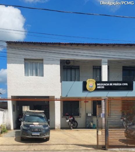PCMG prende homem por violência doméstica em Arcos