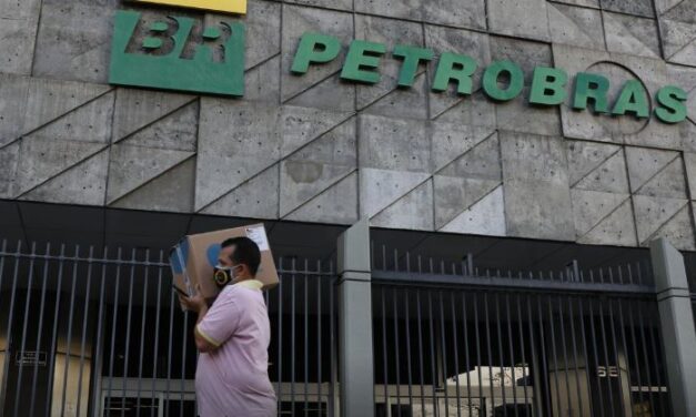 Petrobras assina acordo e reassumirá duas fábricas de fertilizantes