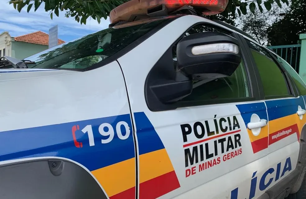 Mulher de 23 anos é esfaqueada na região da barriga em praça de Varginha; suspeito é preso