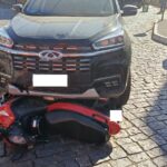 Colisão entre carro e motocicleta deixa duas pessoas feridas em Formiga